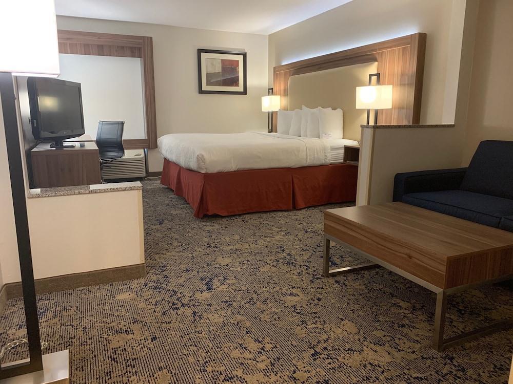Best Western Plus Kansas City Airport - Kci East Dış mekan fotoğraf