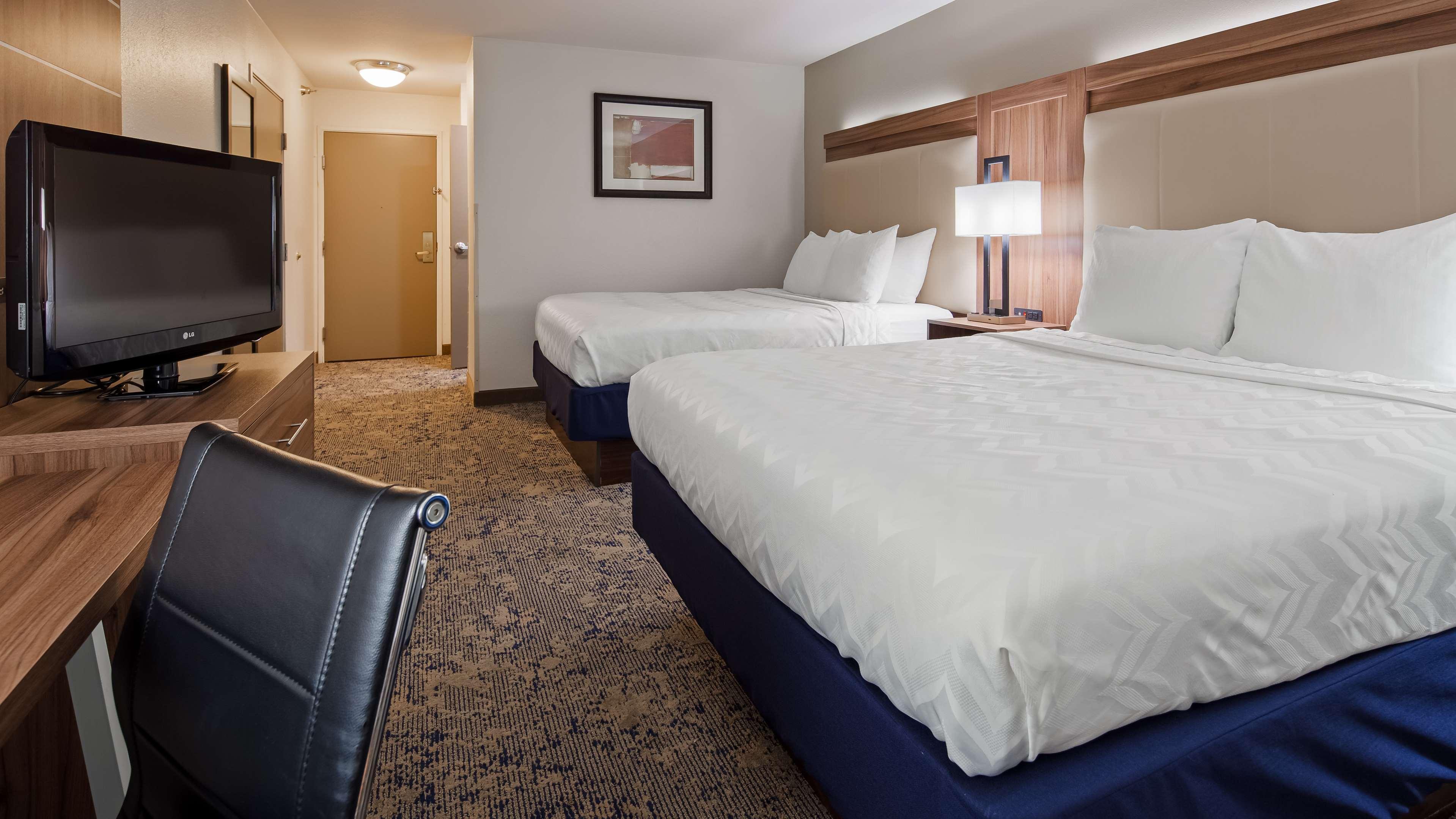 Best Western Plus Kansas City Airport - Kci East Dış mekan fotoğraf