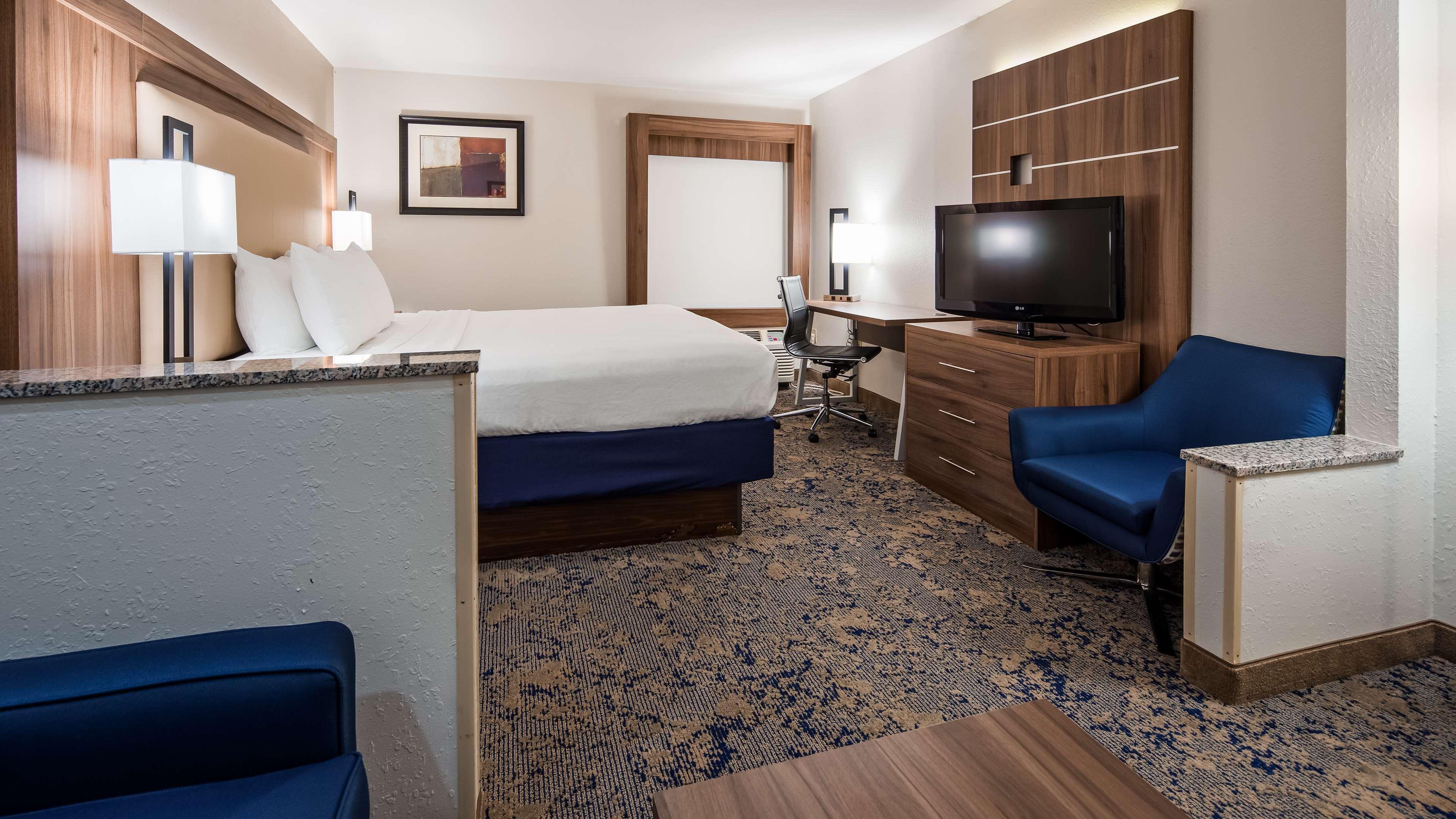 Best Western Plus Kansas City Airport - Kci East Dış mekan fotoğraf