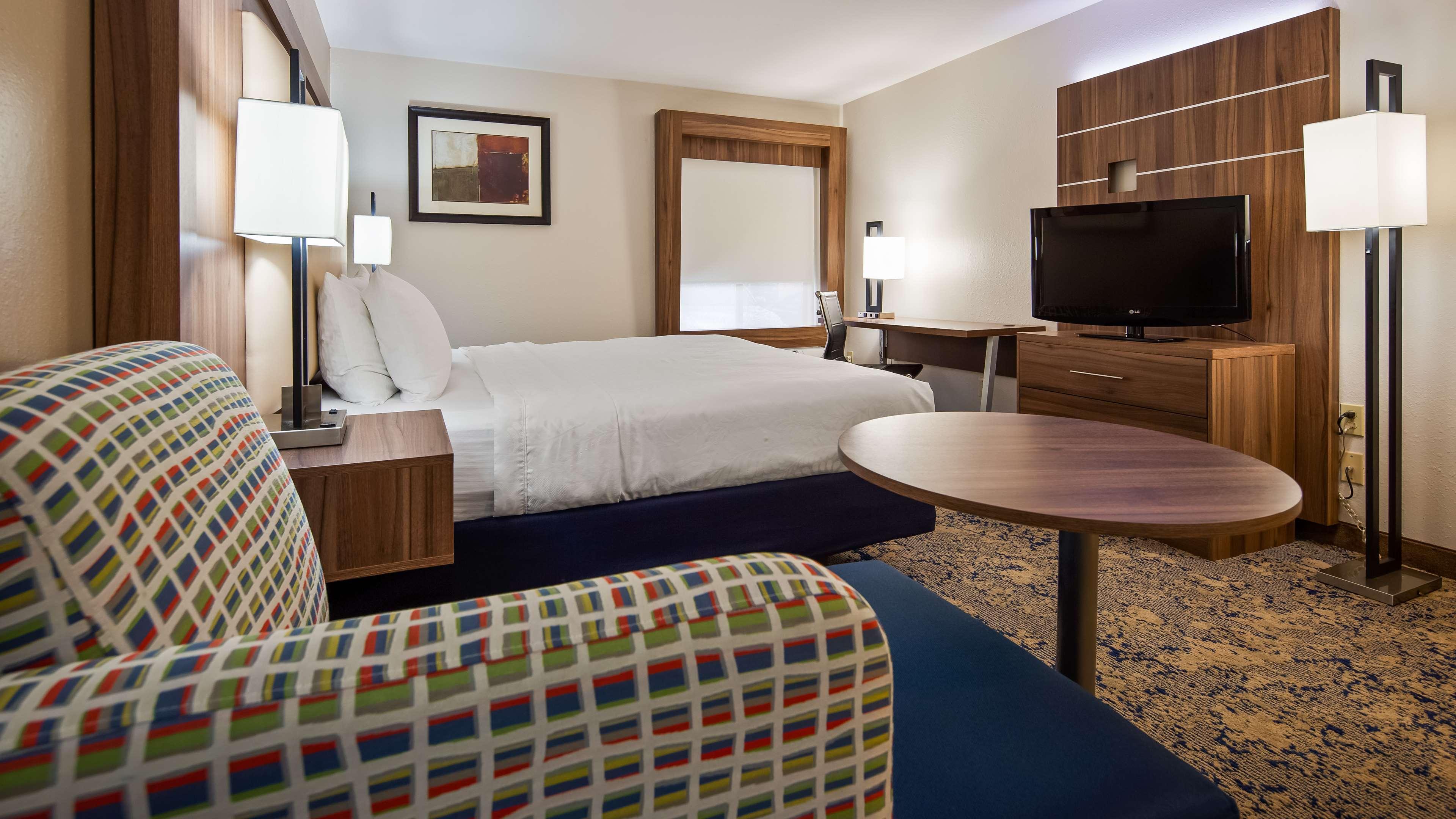 Best Western Plus Kansas City Airport - Kci East Dış mekan fotoğraf