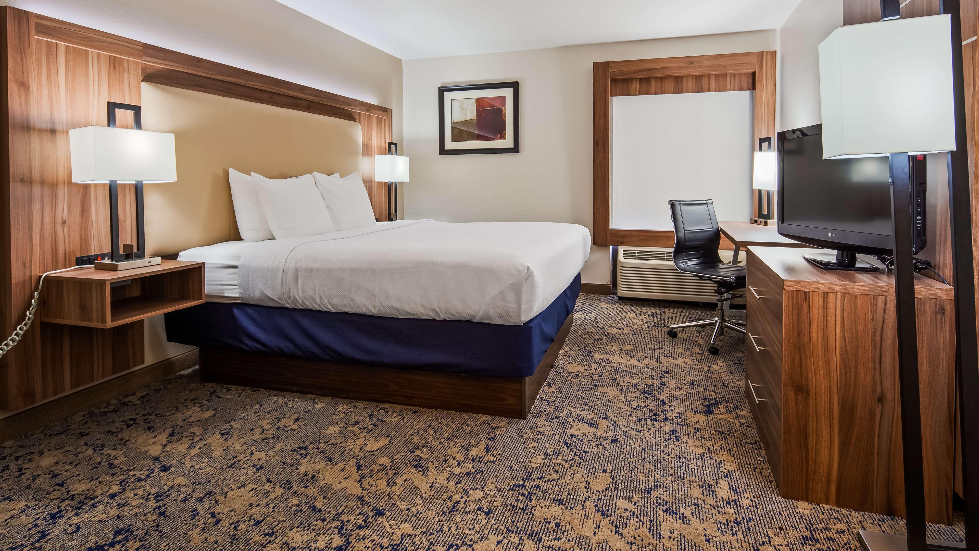 Best Western Plus Kansas City Airport - Kci East Dış mekan fotoğraf