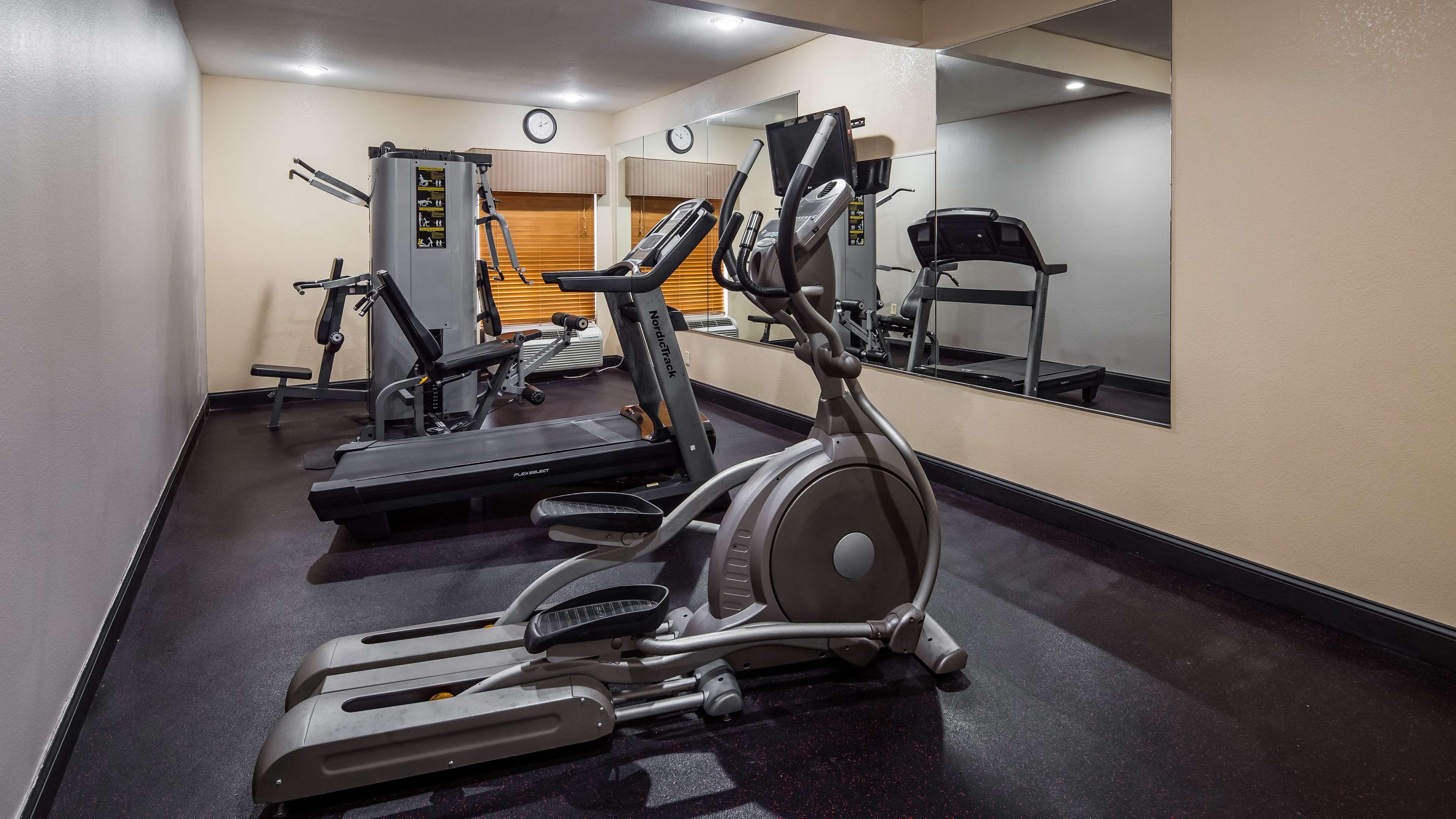 Best Western Plus Kansas City Airport - Kci East Dış mekan fotoğraf
