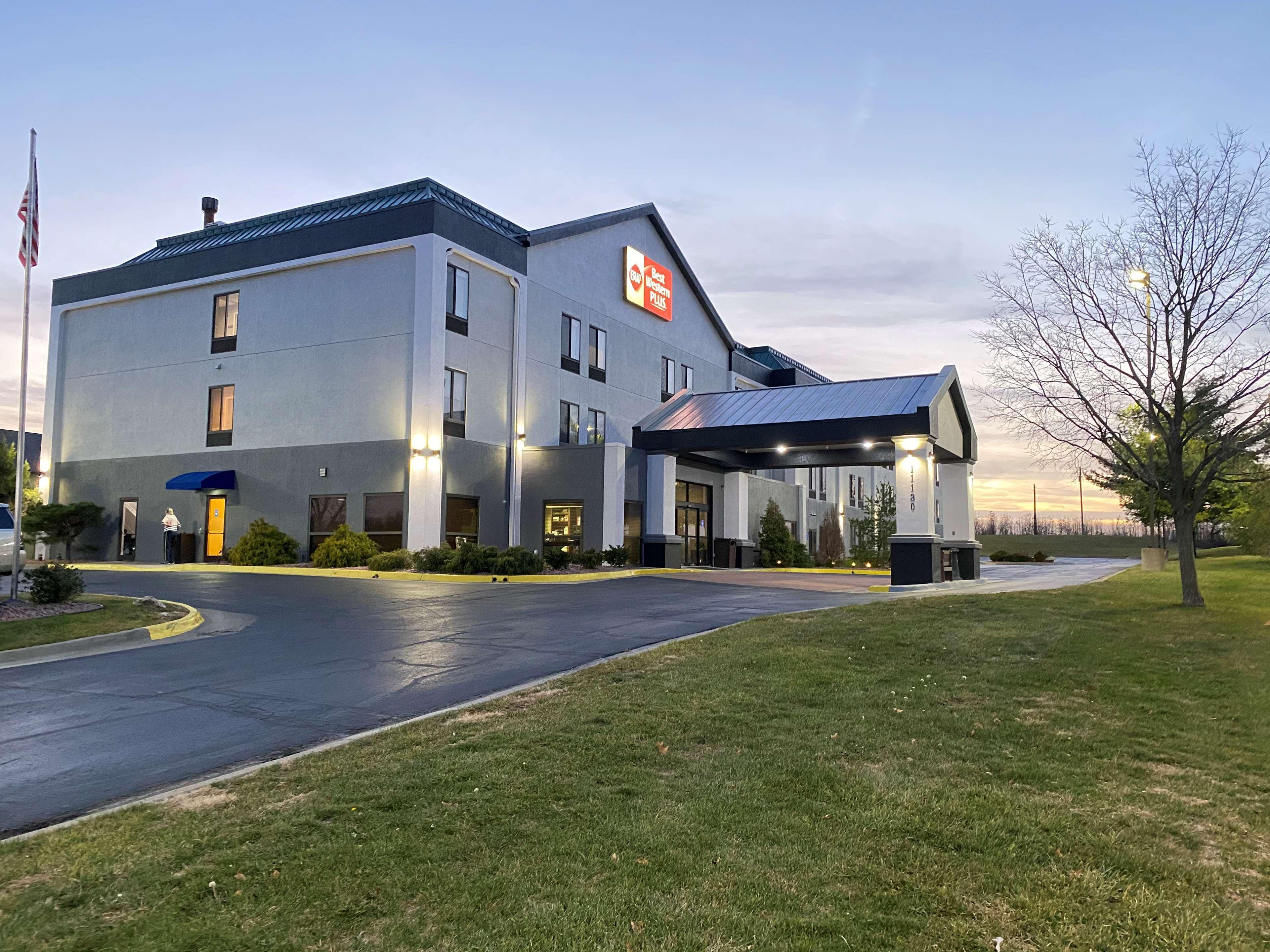 Best Western Plus Kansas City Airport - Kci East Dış mekan fotoğraf
