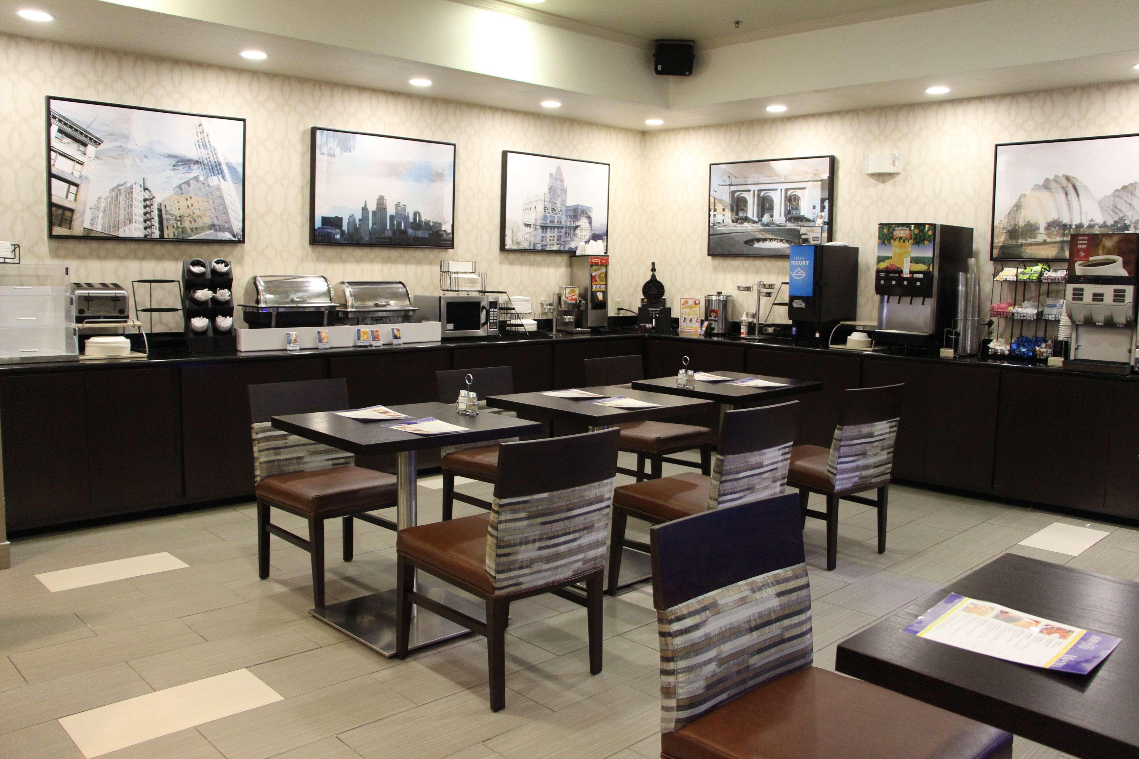 Best Western Plus Kansas City Airport - Kci East Dış mekan fotoğraf