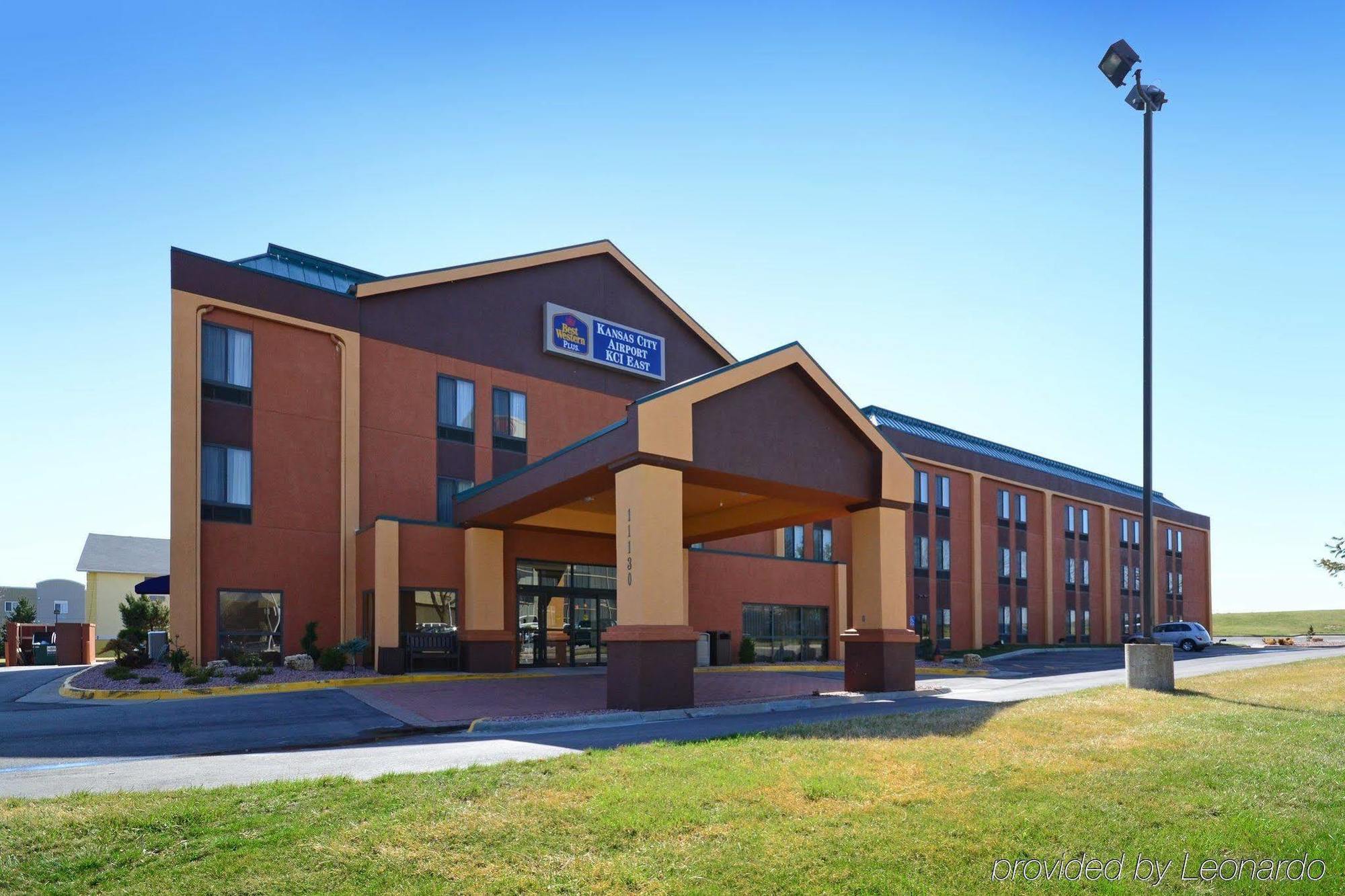 Best Western Plus Kansas City Airport - Kci East Dış mekan fotoğraf