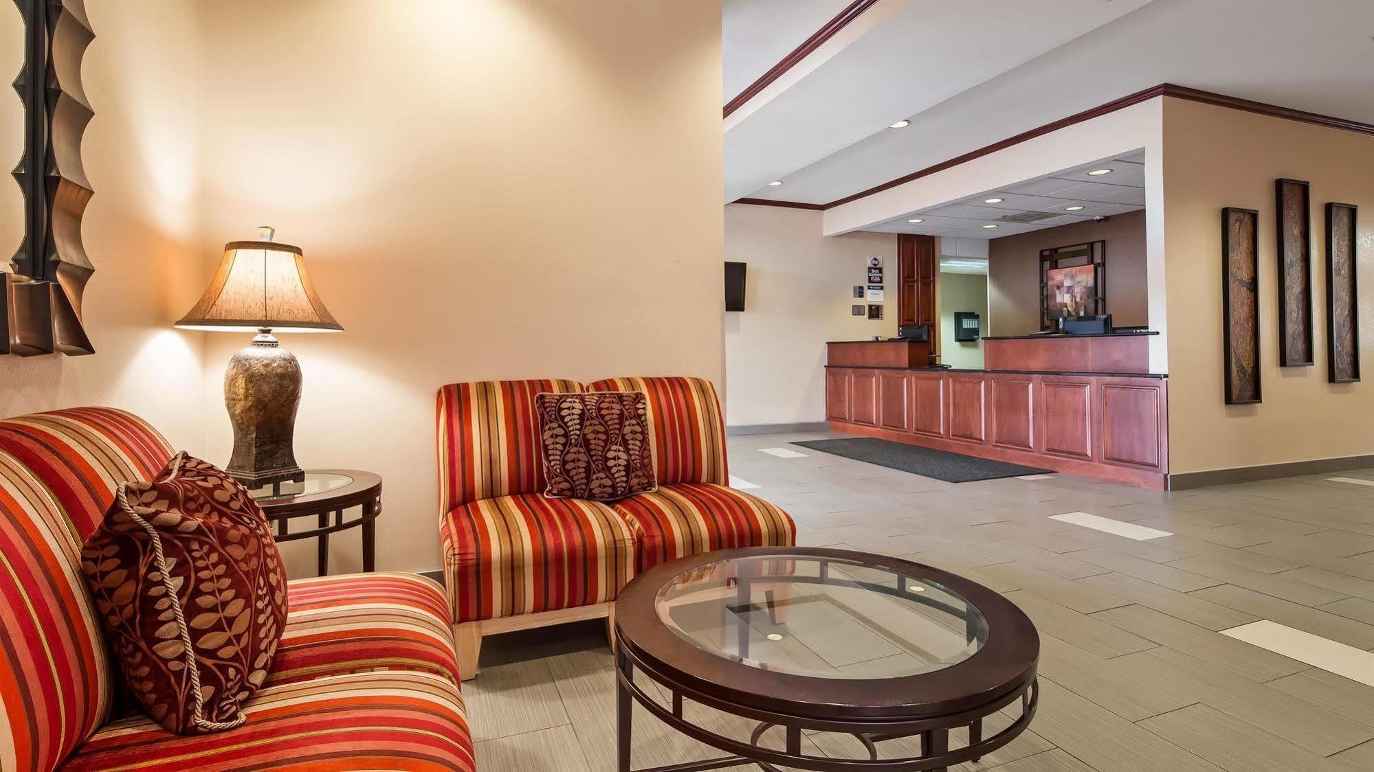 Best Western Plus Kansas City Airport - Kci East Dış mekan fotoğraf
