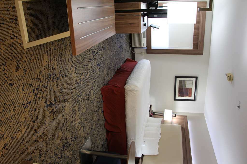 Best Western Plus Kansas City Airport - Kci East Oda fotoğraf