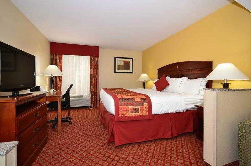 Best Western Plus Kansas City Airport - Kci East Dış mekan fotoğraf